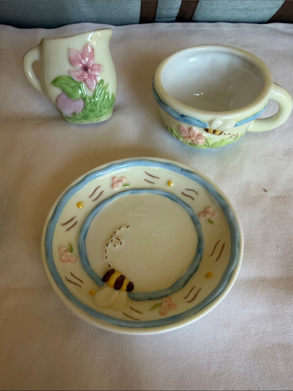 Disney Ceramic Tea Set - Picture 4 of 12